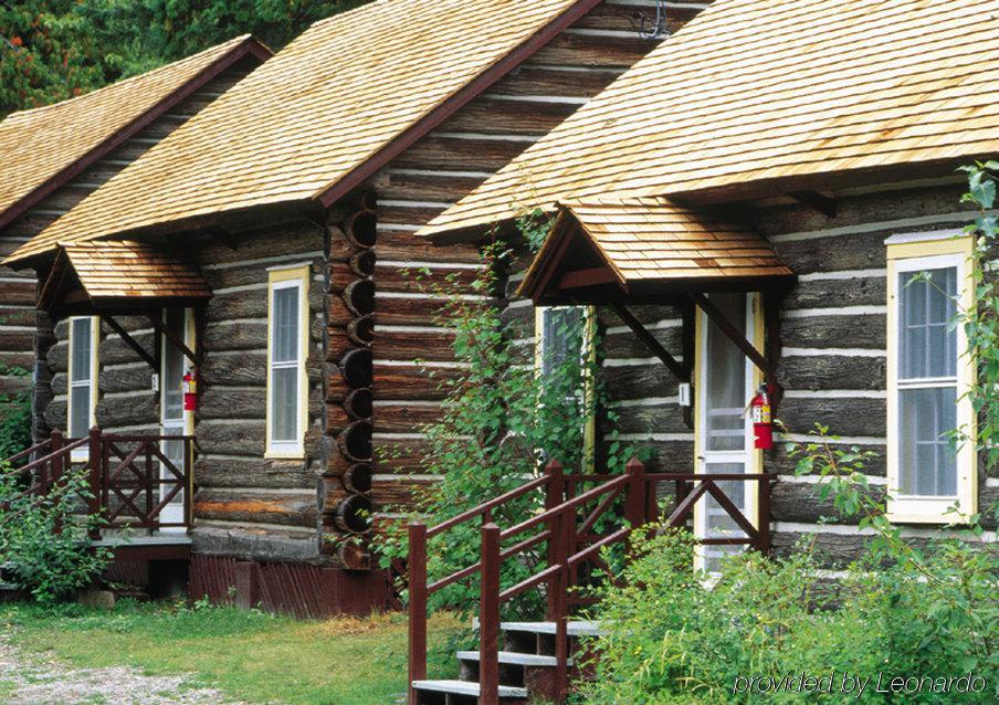 Motel Lake Mcdonald West Glacier Exterior photo